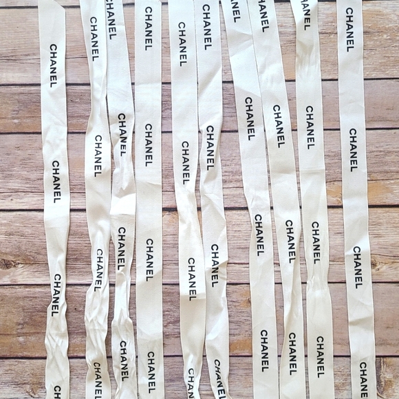 CHANEL ribbon - Picture 1 of 4